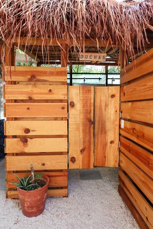 Wabi Hostel Playa del Carmen México