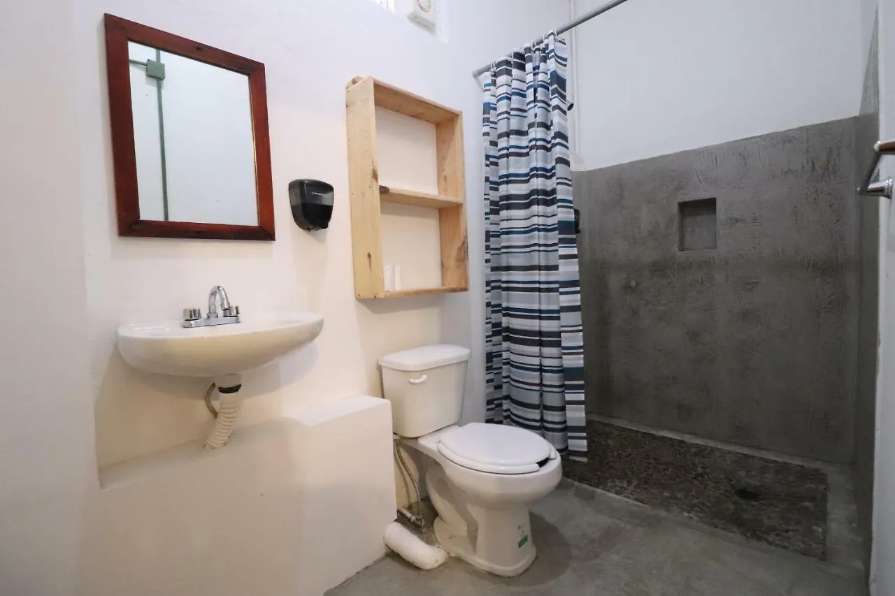 Wabi Hostel Playa del Carmen México